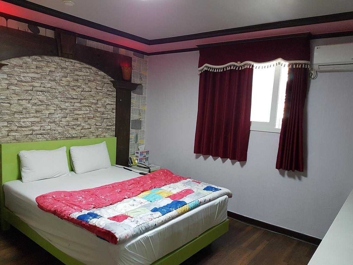 Sky Motel Gwangju Metropolitan City Extérieur photo